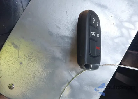 2014 Jeep Cherokee Trailhawk z USA, uszkodzony, nr VIN 1C4PJMBS6EW192840